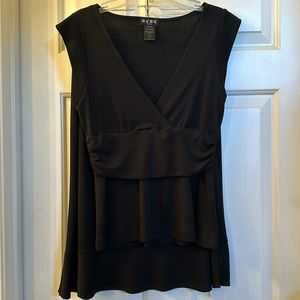 BCBG outfit skirt & top size medium in black